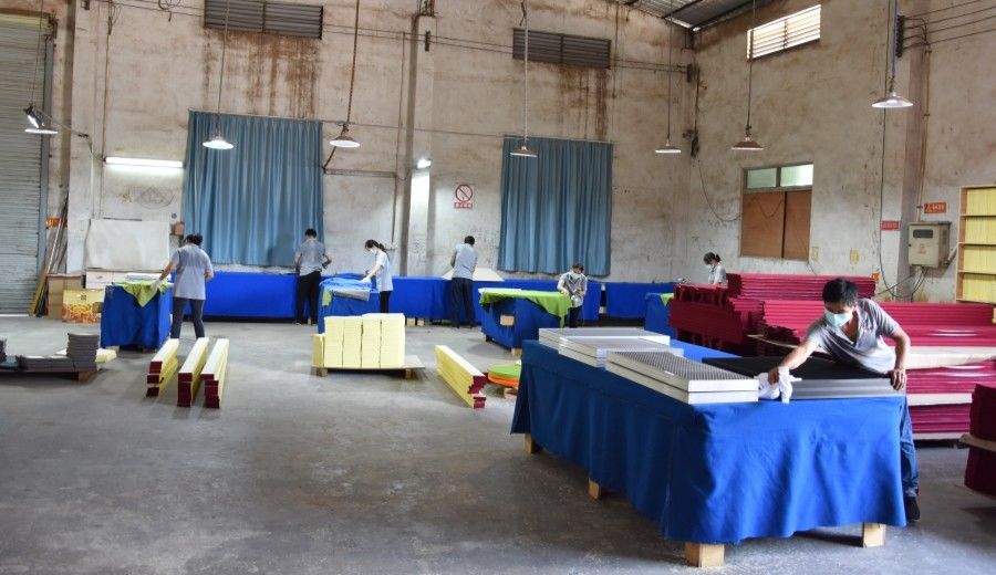 Guangzhou Wuyang Yiguan Acoustic Materials Co., Ltd. lini produksi produsen