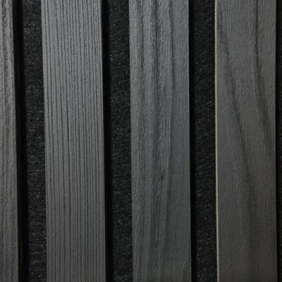 Warna Hitam Acoustic Kayu Slat Panel Polyester Serat MDF Untuk Dekor Hotel