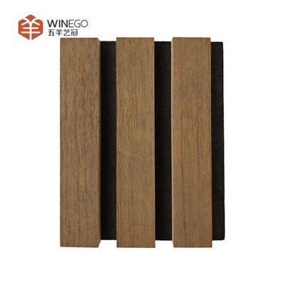 Panel Akustik Kayu Slat Modern Dengan Warna Berbeda Untuk Kerenitas Ultimate